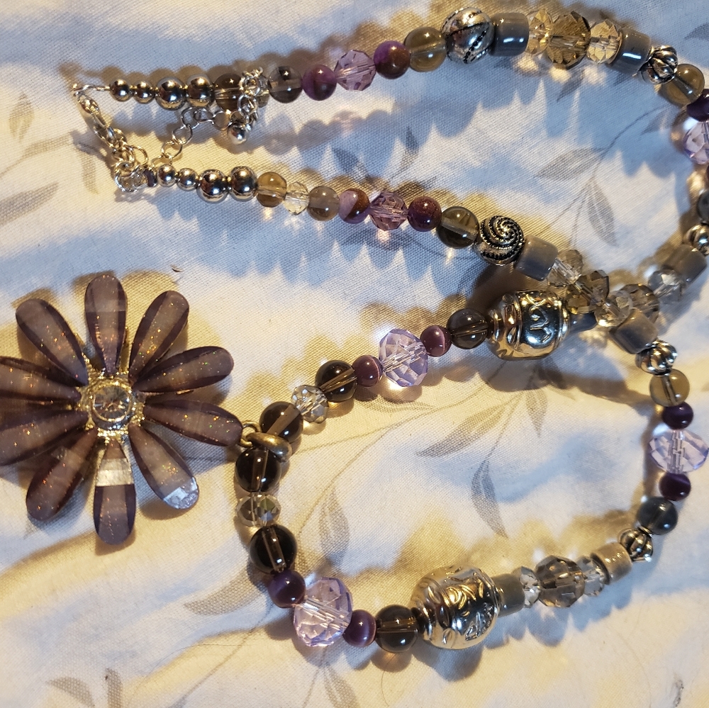 Glass necklace